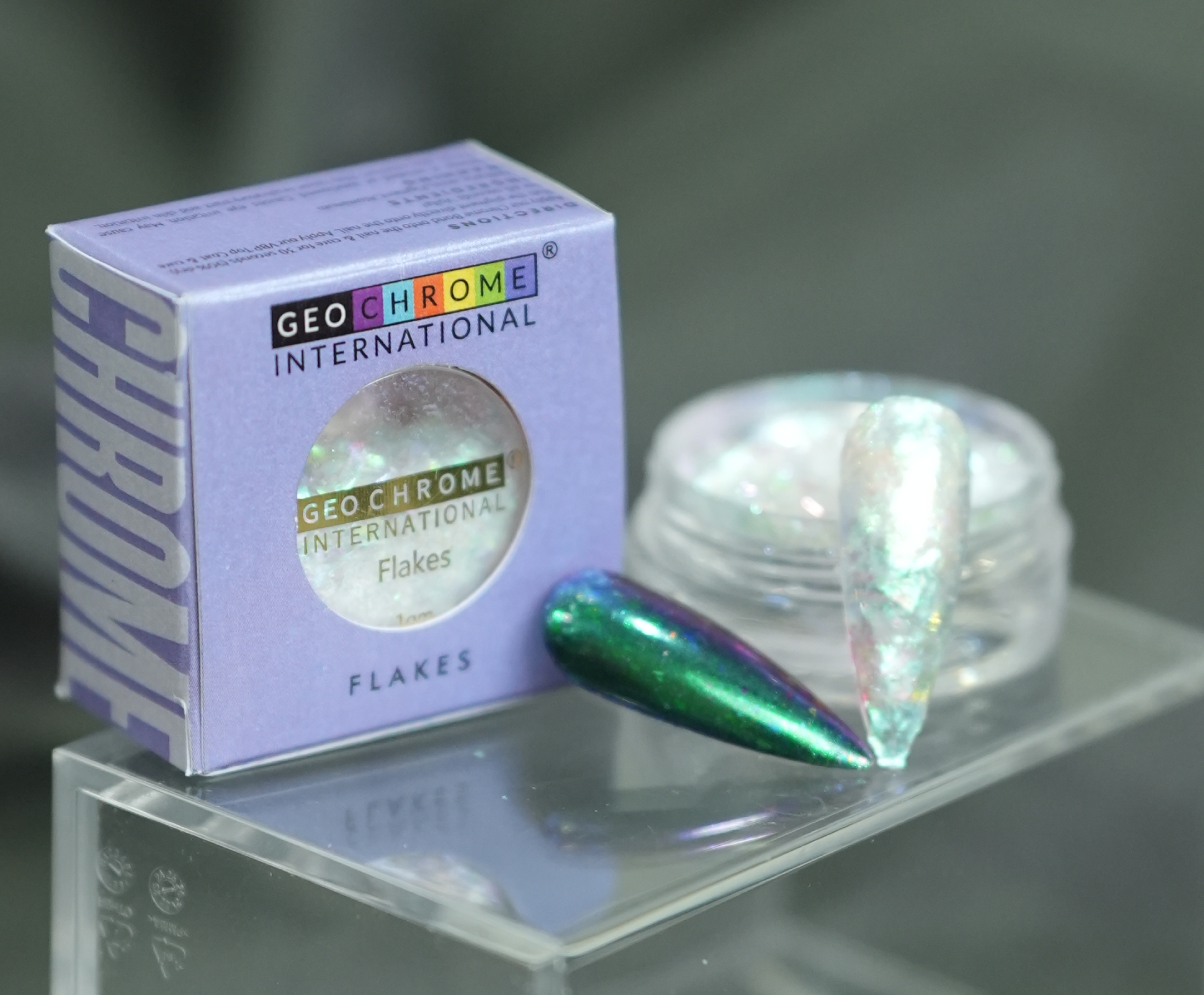 Transparent Optical Chameleon Flake - Ivy Iris